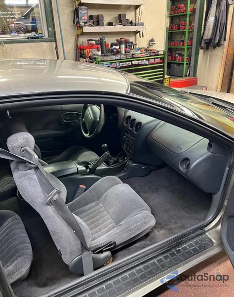 1999 Pontiac Firebird from USA, damaged, VIN 2G2FS22K9X2215744